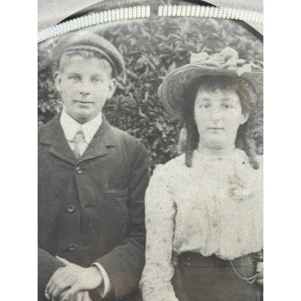 N/A antique portrait